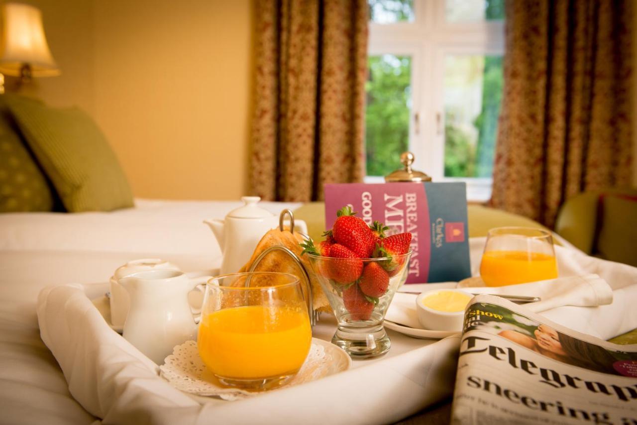 Glen-Yr-Afon House Hotel Usk Eksteriør billede