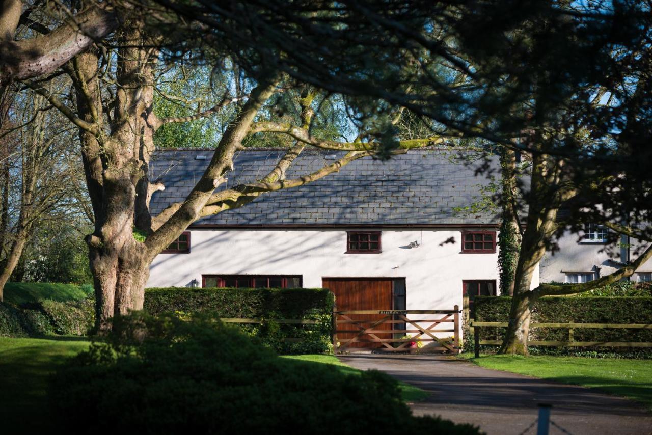 Glen-Yr-Afon House Hotel Usk Eksteriør billede
